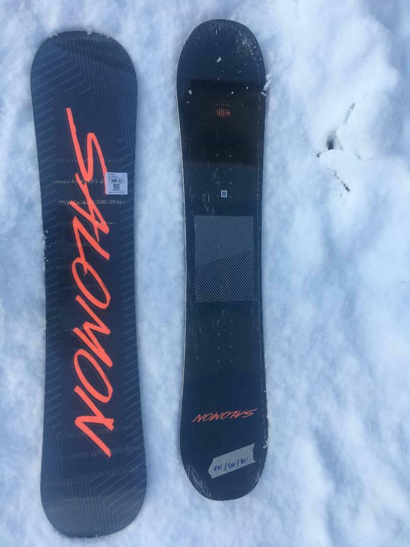 Tavola Snowboard fianco dritto Salomon MERCURY HYBRID Out camber side wall